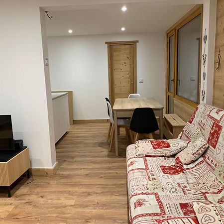 Ferienwohnung 4P Au Pied Des Pistes, Refait A Neuf, La Plagne, Avec Wifi Exterior foto